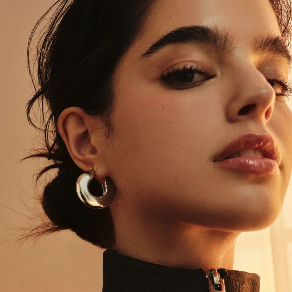 Jewelry Designed for Constant Motion